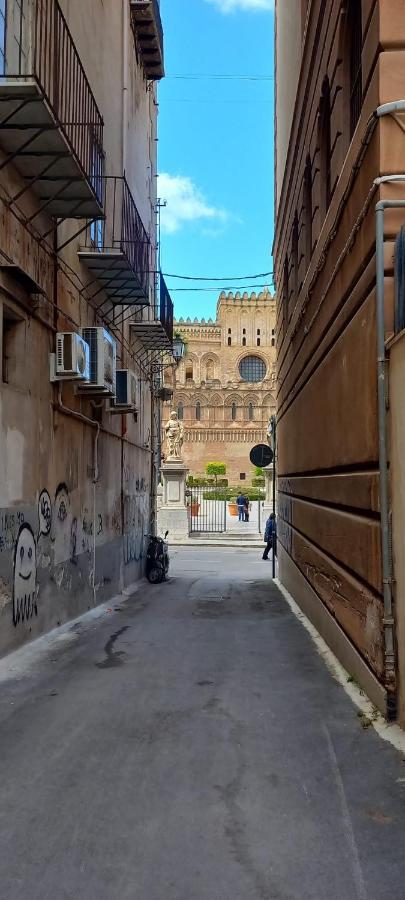 Suite Alla Cattedrale Palermo Exteriör bild